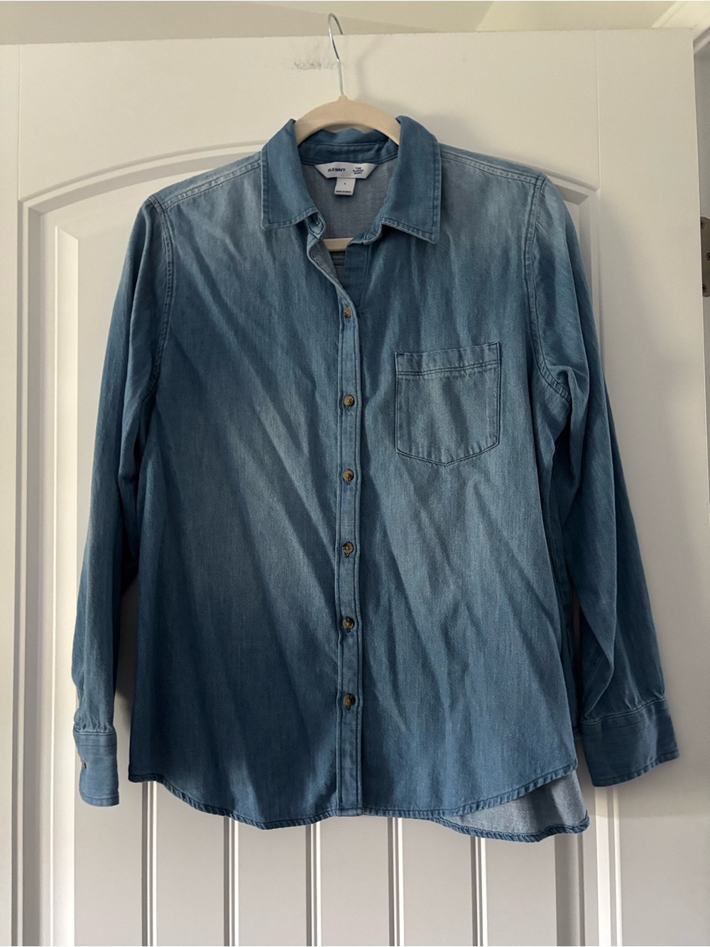 Old Navy Light Blue Denim Button-Down Shirt